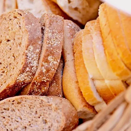 Argileto Aqua Nyaraló